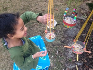 Tuna Can Bird Feeders by C9W